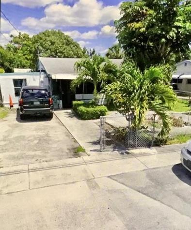 5663 Flagler Street Hollywood FL 33023