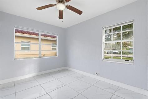2841 NW 14th Street Fort Lauderdale FL 33311
