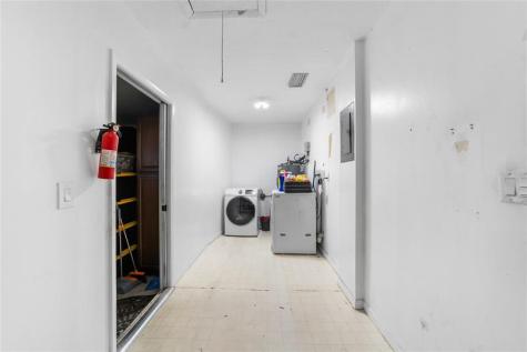 1040 SW 12th Avenue Boca Raton FL 33486
