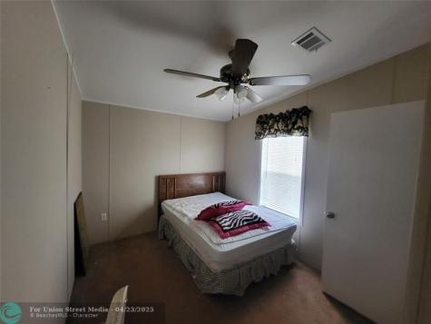 1057 Blue Heron Moore Haven FL 33471