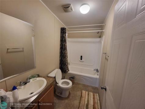 1057 Blue Heron Moore Haven FL 33471
