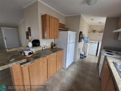 1057 Blue Heron Moore Haven FL 33471