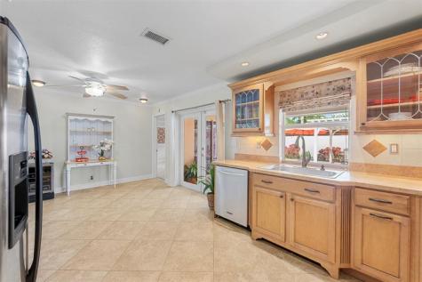 5284 NE 18th Terrace Fort Lauderdale FL 33308