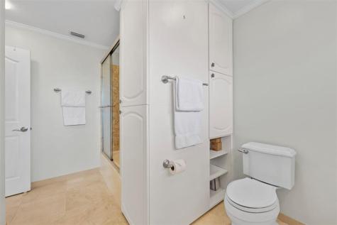 5284 NE 18th Terrace Fort Lauderdale FL 33308