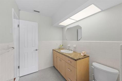 5284 NE 18th Terrace Fort Lauderdale FL 33308