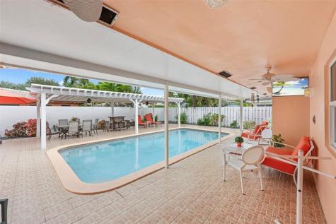 5284 NE 18th Terrace Fort Lauderdale FL 33308