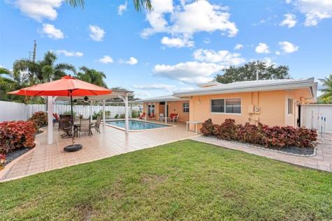 5284 NE 18th Terrace Fort Lauderdale FL 33308