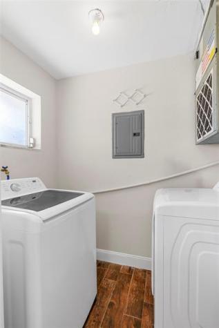 5710 NW 68th Terrace Tamarac FL 33321