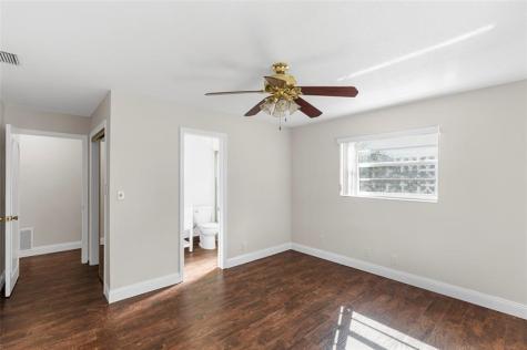 5710 NW 68th Terrace Tamarac FL 33321