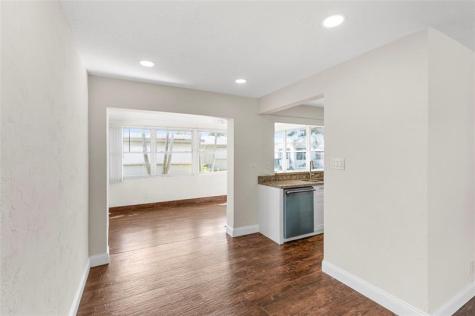5710 NW 68th Terrace Tamarac FL 33321