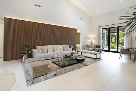 1828 NW 140th Terrace Pembroke Pines FL 33028