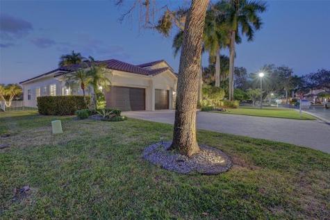 12345 NW 48th Drive Coral Springs FL 33076
