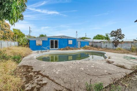 803 Palm Avenue Fort Pierce FL 34982