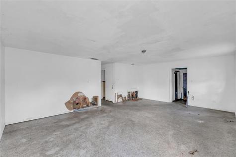 803 Palm Avenue Fort Pierce FL 34982