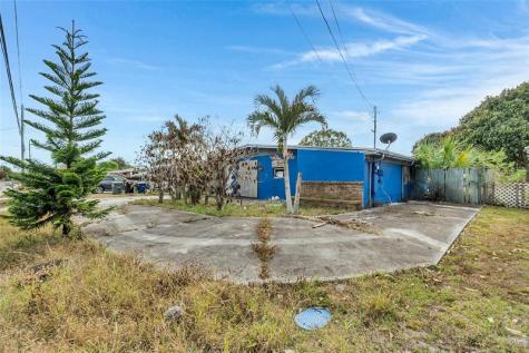 803 Palm Avenue Fort Pierce FL 34982