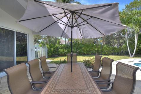 1125 E Waterside Circle Weston FL 33327