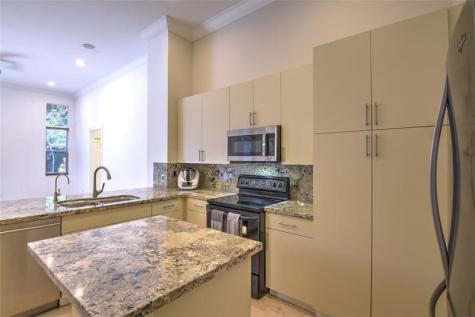 1125 E Waterside Circle Weston FL 33327