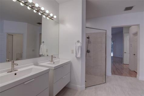 1125 E Waterside Circle Weston FL 33327