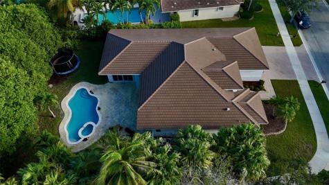1125 E Waterside Circle Weston FL 33327