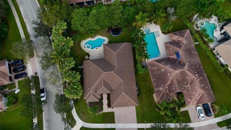 1125 E Waterside Circle Weston FL 33327