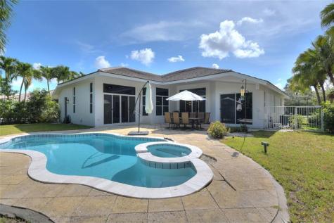1125 E Waterside Circle Weston FL 33327