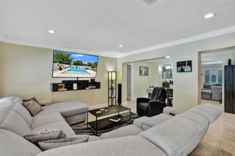 5409 Madison Street Hollywood FL 33021