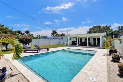 5409 Madison Street Hollywood FL 33021