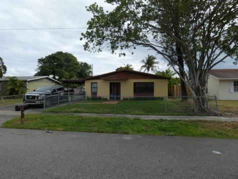 2350 NW 1st Street Boynton Beach FL 33435