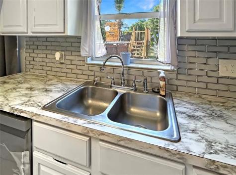 3043 SE Banyan Street Stuart FL 34997