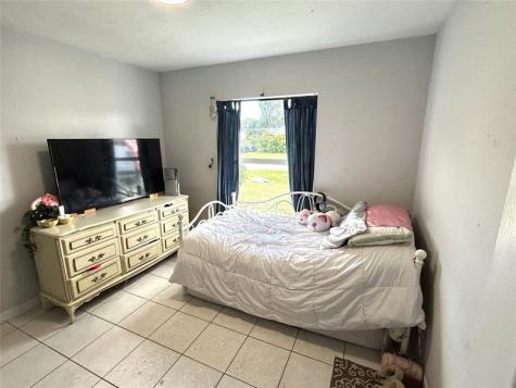 3043 SE Banyan Street Stuart FL 34997