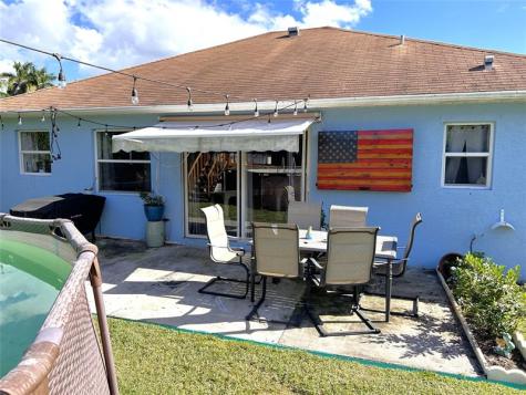3043 SE Banyan Street Stuart FL 34997