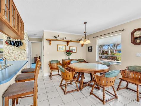 8140 NW 13th Place Coral Springs FL 33071