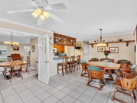 8140 NW 13th Place Coral Springs FL 33071