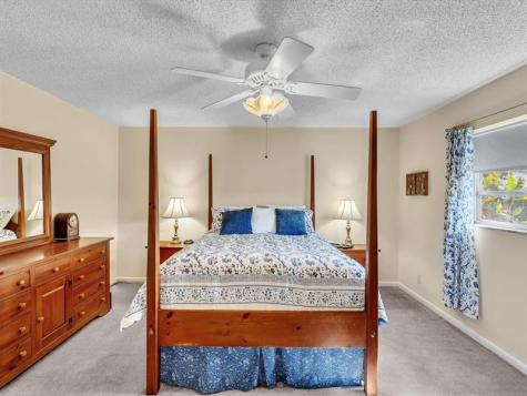 8140 NW 13th Place Coral Springs FL 33071