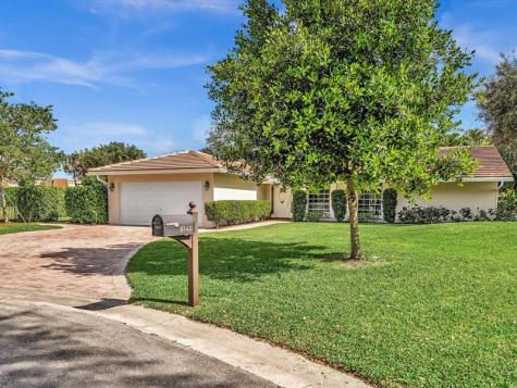8140 NW 13th Place Coral Springs FL 33071