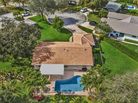 8140 NW 13th Place Coral Springs FL 33071