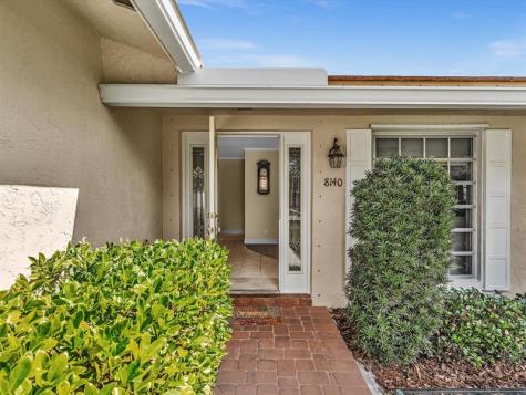 8140 NW 13th Place Coral Springs FL 33071