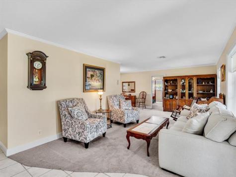 8140 NW 13th Place Coral Springs FL 33071