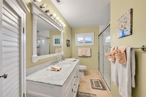 900 SE 13th Court Deerfield Beach FL 33441