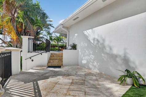 100 SW 8th Avenue Boca Raton FL 33486
