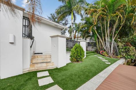 100 SW 8th Avenue Boca Raton FL 33486