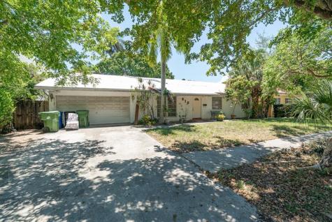810 SE 10th Street Fort Lauderdale FL 33316