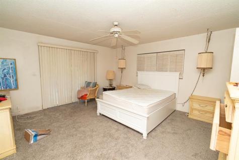 810 SE 10th Street Fort Lauderdale FL 33316