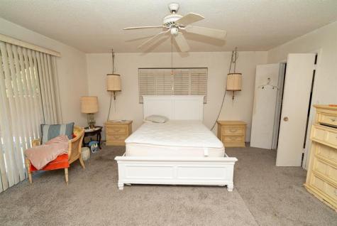 810 SE 10th Street Fort Lauderdale FL 33316