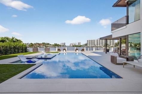 2533 Aqua Vista Boulevard Fort Lauderdale FL 33301