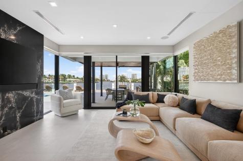 2533 Aqua Vista Boulevard Fort Lauderdale FL 33301
