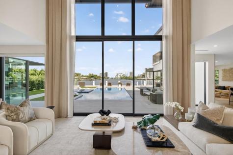 2533 Aqua Vista Boulevard Fort Lauderdale FL 33301