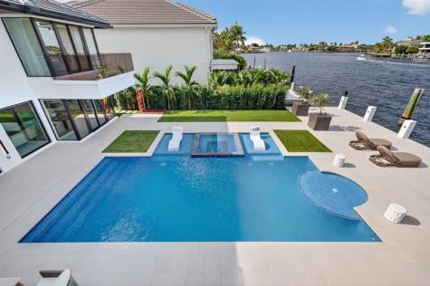 2533 Aqua Vista Boulevard Fort Lauderdale FL 33301