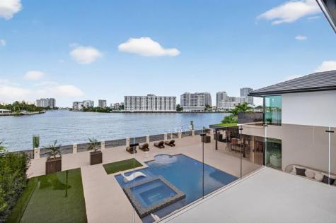 2533 Aqua Vista Boulevard Fort Lauderdale FL 33301