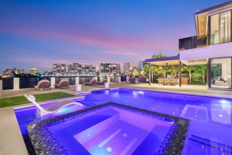 2533 Aqua Vista Boulevard Fort Lauderdale FL 33301